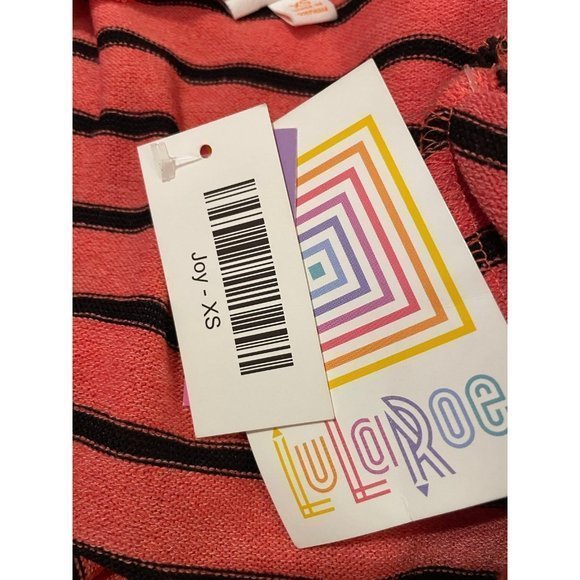 LuLaRoe Joy Vest‎ - Picture 4 of 5